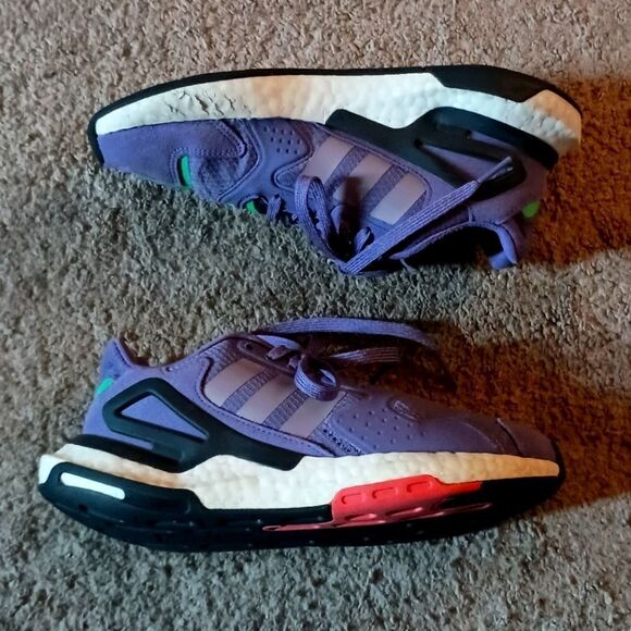 Adidas Day Jogger Running Sneakers Women's Size 5.5 Purple Green White FW4827 - Picture 1 of 8